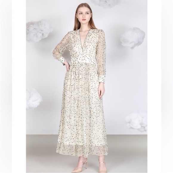 Blank London Dresses & Skirts - NWT Blank London Phileena Ivory Grey Metallic Wrap Maxi Dress Small Reg. $372